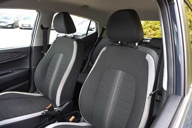 Hyundai i10 1.0 MPi SE Connect 5dr