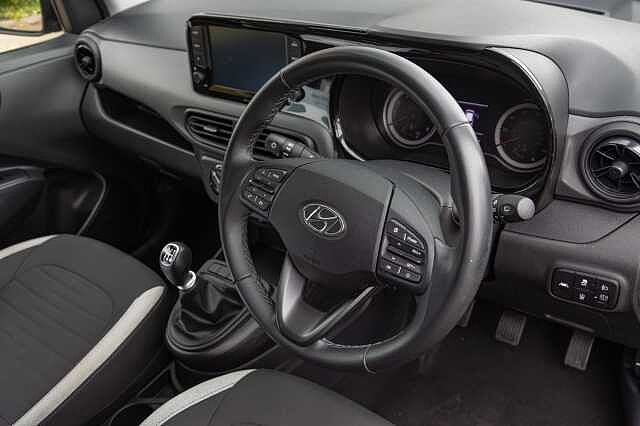 Hyundai i10 1.0 MPi SE Connect 5dr