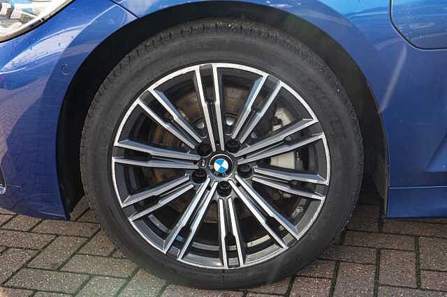 BMW 3 Series Touring 330e M Sport 5dr Step Auto