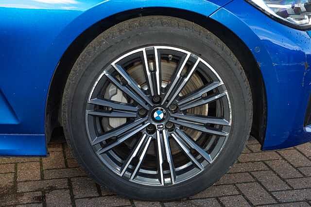 BMW 3 Series Touring 330e M Sport 5dr Step Auto