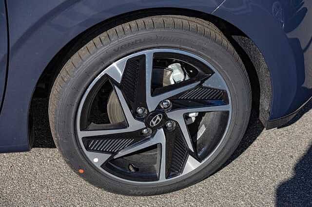 Hyundai i10 1.2 [79] Premium 5dr Auto [Nav]