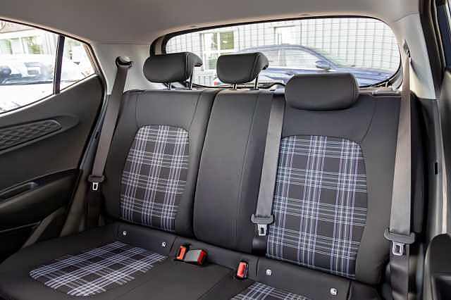 Hyundai I10 1.2 [79] Premium 5dr Auto [Nav] Aurora Grey