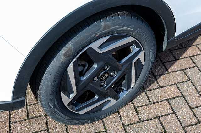 Hyundai BAYON 1.0 TGDi Premium 5dr