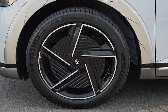 Hyundai IONIQ 5 239kW Ultimate 84 kWh 5dr AWD Auto