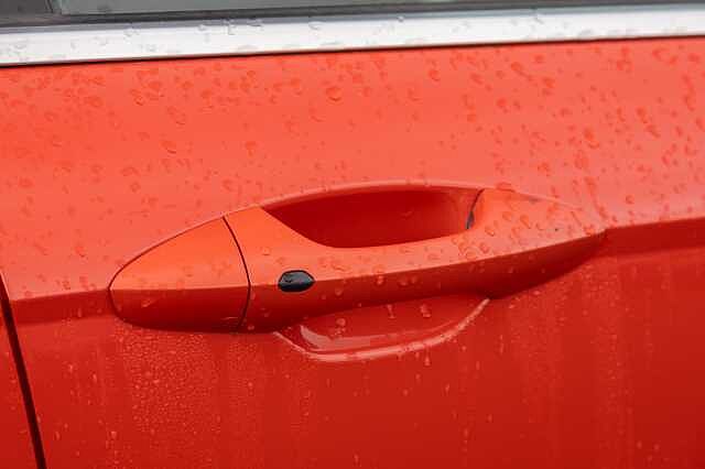 Hyundai KONA 1.6 GDi Hybrid Ultimate 5dr DCT