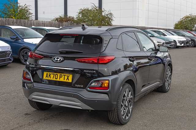 Hyundai KONA 1.6 GDi Hybrid Premium SE 5dr DCT Phantom Black