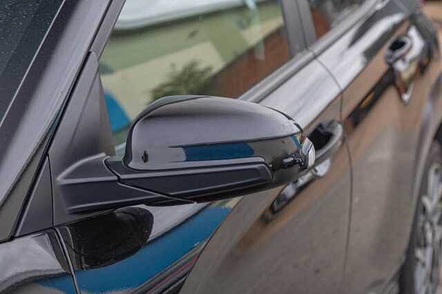 Hyundai KONA 1.6 GDi Hybrid Premium SE 5dr DCT Phantom Black