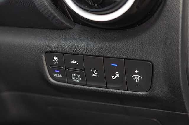 Hyundai KONA 1.6 GDi Hybrid Premium SE 5dr DCT Phantom Black