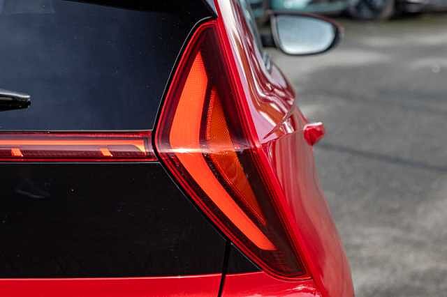 Hyundai BAYON 1.0 TGDi 48V MHEV Premium 5dr DCT Dragon Red