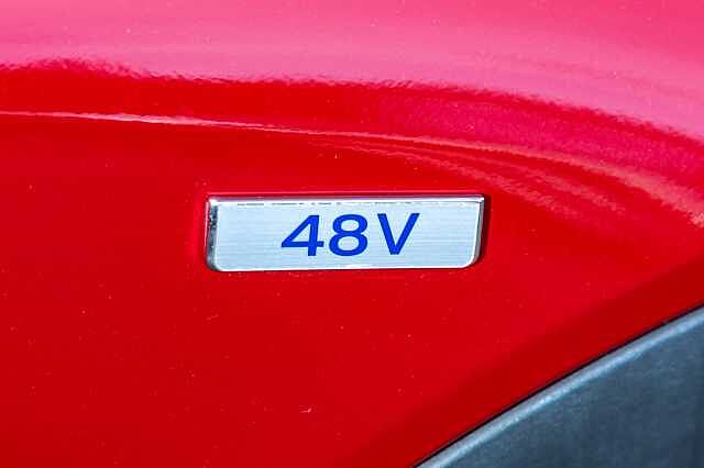 Hyundai BAYON 1.0 TGDi 48V MHEV Premium 5dr DCT Dragon Red