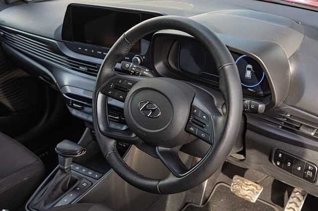 Hyundai BAYON 1.0 TGDi 48V MHEV Premium 5dr DCT Dragon Red