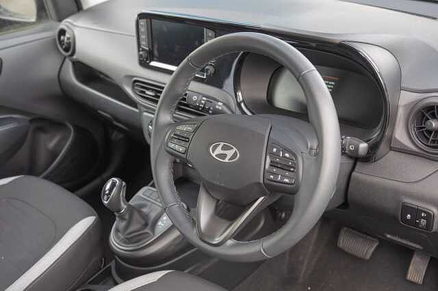 Hyundai i10 1.0 [63] Advance 5dr Auto [Nav]
