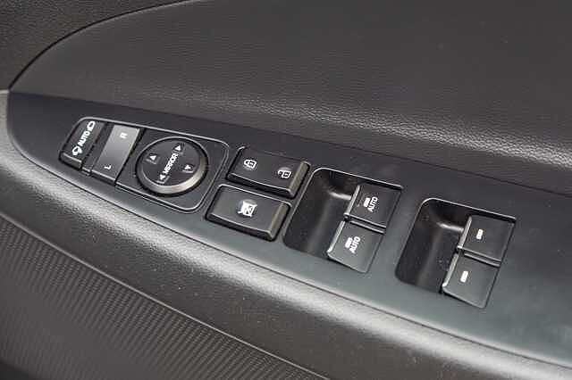 Hyundai TUCSON 1.6 GDi SE Nav 5dr 2WD Stargazing Blue