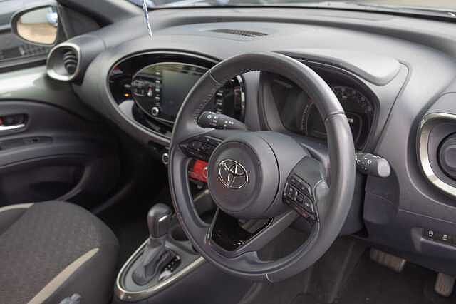 Toyota Aygo X 1.0 VVT-i Edge 5dr Auto