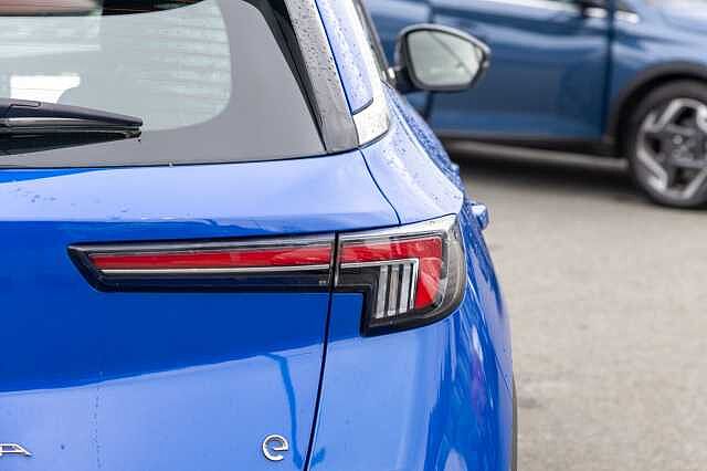 Vauxhall Mokka 100kW SE Nav Premium 50kWh 5dr Auto