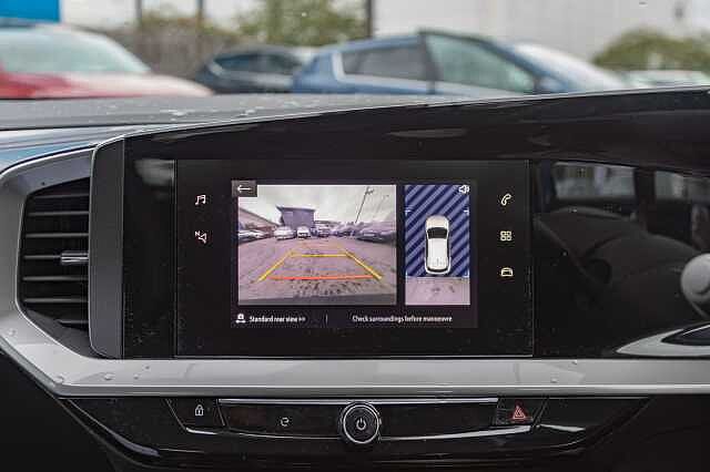 Vauxhall Mokka 100kW SE Nav Premium 50kWh 5dr Auto