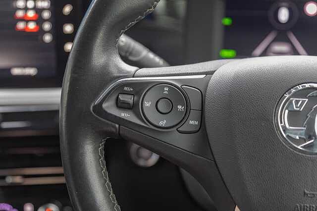 Vauxhall Mokka 100kW SE Nav Premium 50kWh 5dr Auto