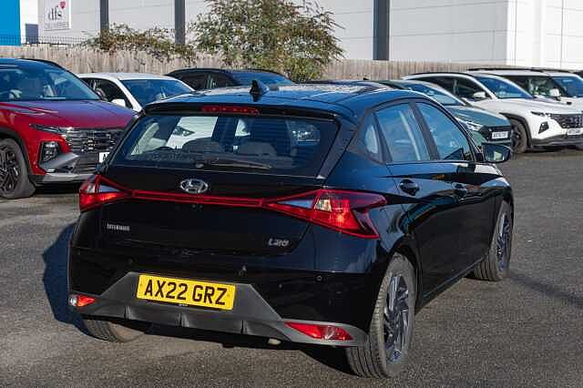 Hyundai I20 1.0T GDi 48V MHD SE Connect 5dr Phantom Black