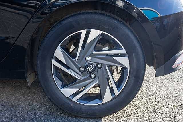 Hyundai I20 1.0T GDi 48V MHD SE Connect 5dr Phantom Black
