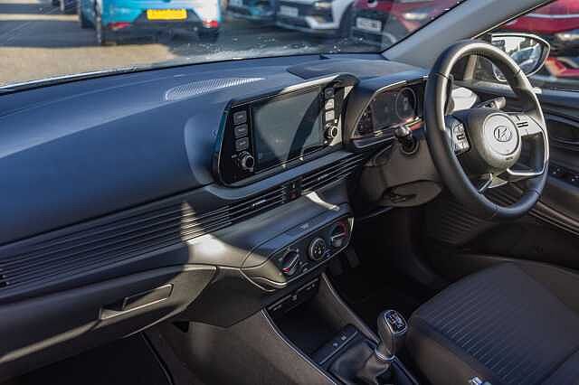 Hyundai I20 1.0T GDi 48V MHD SE Connect 5dr Phantom Black