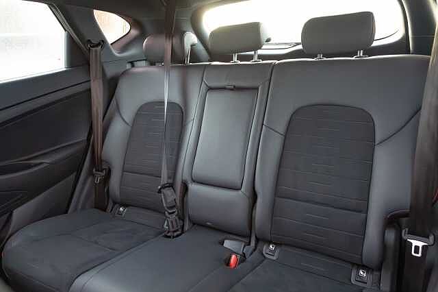 Hyundai TUCSON 1.6 CRDi 48V MHD 136 N Line 5dr 2WD Grey