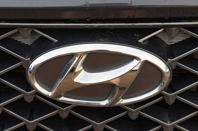 Hyundai TUCSON 1.6 CRDi 48V MHD 136 N Line 5dr 2WD Grey