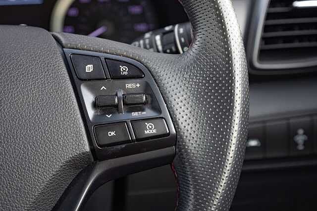 Hyundai TUCSON 1.6 CRDi 48V MHD 136 N Line 5dr 2WD Grey