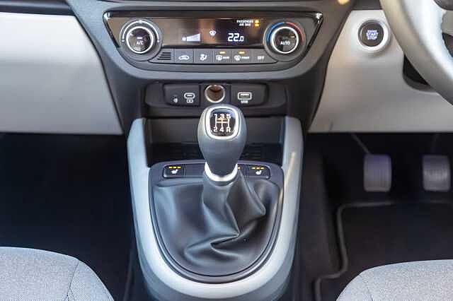 Hyundai I10 1.2 MPi Premium 5dr Dragon Red