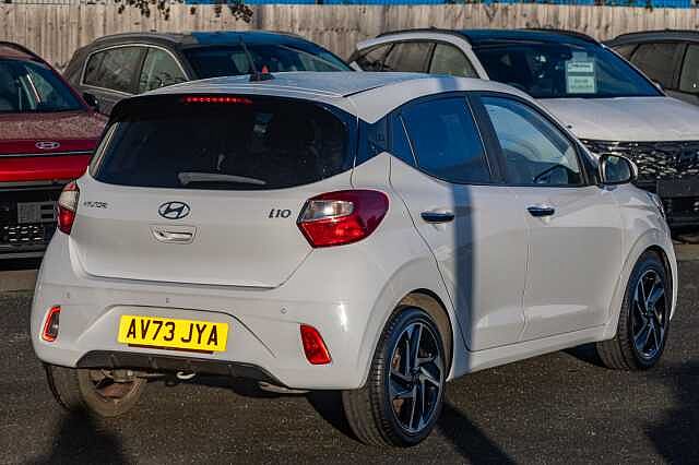 Hyundai i10 1.0 MPi Premium 5dr