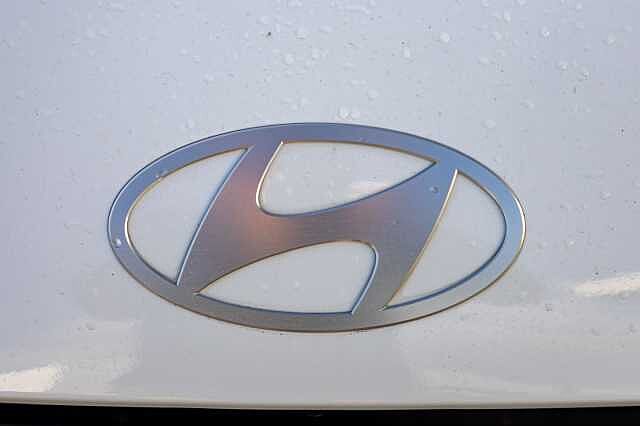 Hyundai i10 1.0 MPi Premium 5dr