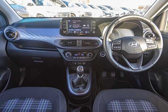 Hyundai i10 1.0 MPi Premium 5dr