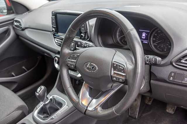 Hyundai i30 1.0T GDi SE Connect 5dr