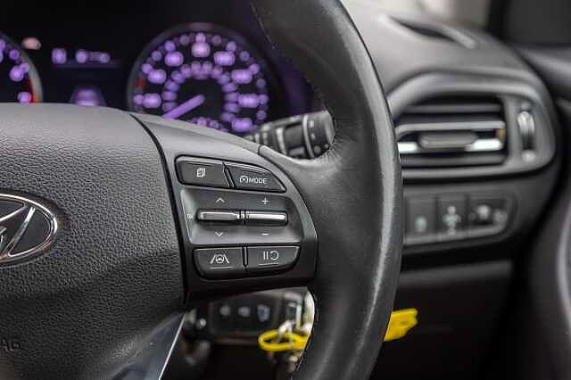 Hyundai i30 1.0T GDi SE Connect 5dr