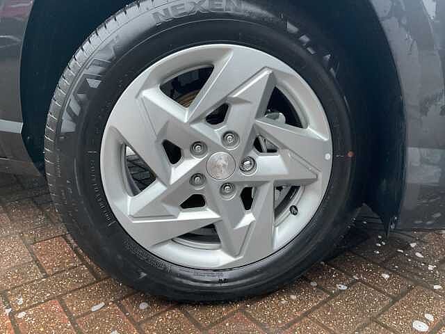 Hyundai KONA 1.6T 138 Advance 5dr