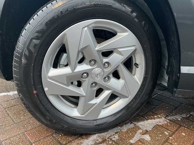 Hyundai KONA 1.6T 138 Advance 5dr