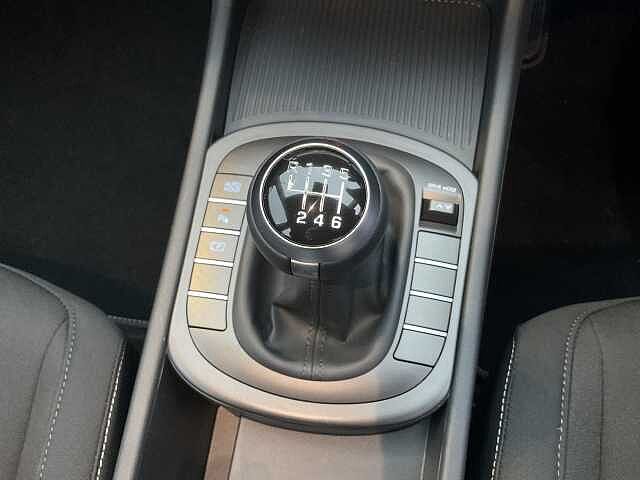Hyundai KONA 1.6T 138 Advance 5dr