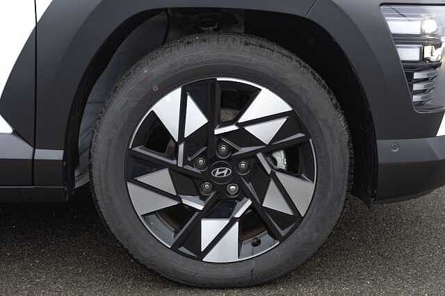 Hyundai KONA 1.6 Hybrid 129 Ultimate 5dr DCT Atlas White