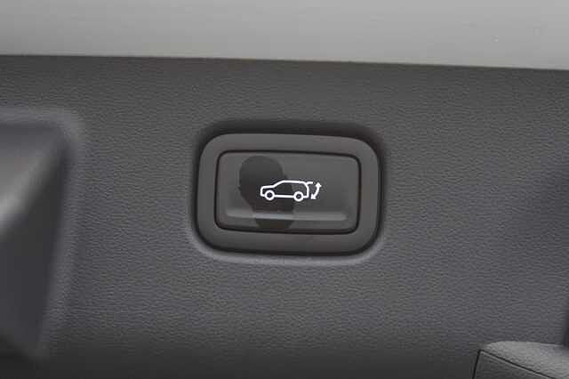 Hyundai KONA 1.6 Hybrid 129 Ultimate 5dr DCT Atlas White