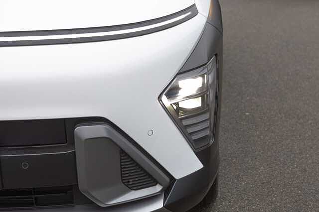 Hyundai KONA 1.6 Hybrid 129 Ultimate 5dr DCT Atlas White