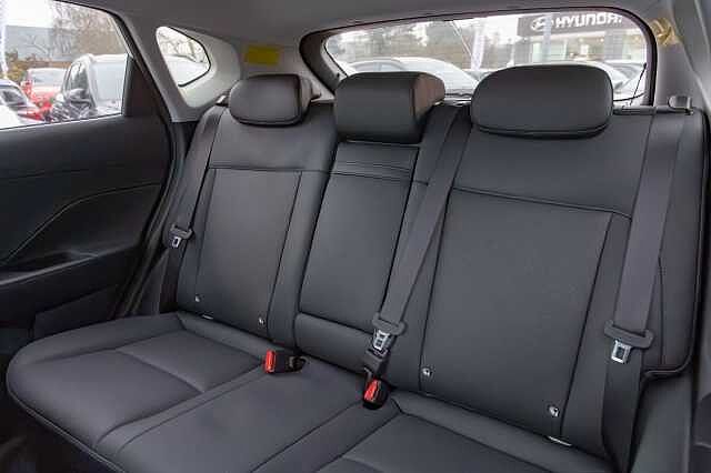 Hyundai KONA 1.6 Hybrid 129 Ultimate 5dr DCT Atlas White