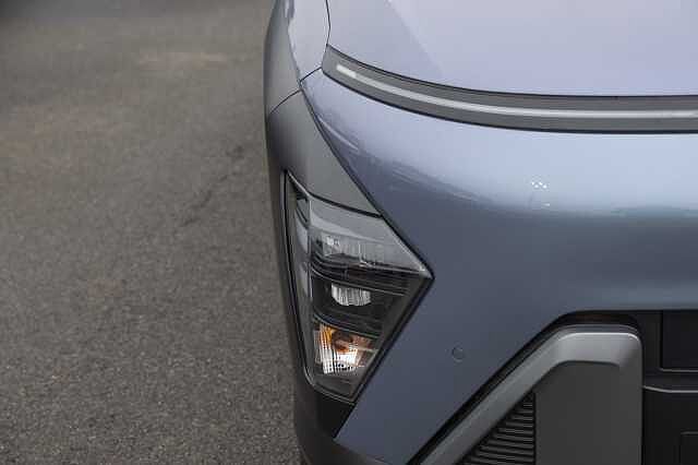 Hyundai KONA 1.6 Hybrid 129 Advance 5dr DCT Meta BLUE