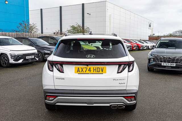 Hyundai TUCSON 1.6T Hybrid Ultimate 5dr Auto Atlas White