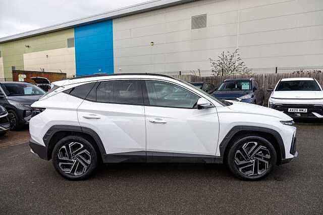 Hyundai TUCSON 1.6T Hybrid Ultimate 5dr Auto Atlas White