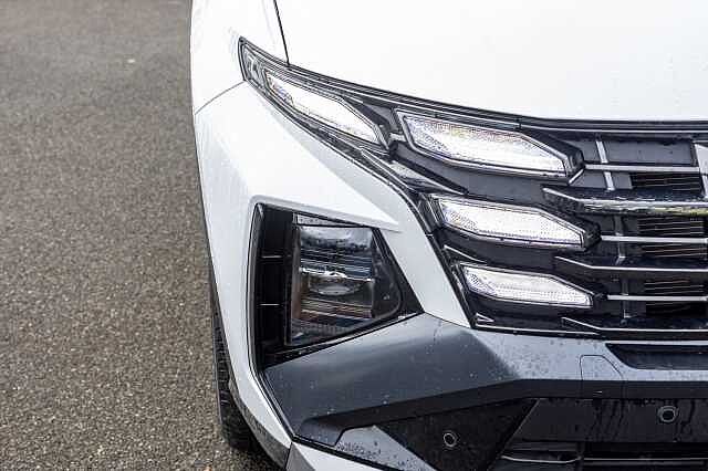 Hyundai TUCSON 1.6T Hybrid Ultimate 5dr Auto Atlas White