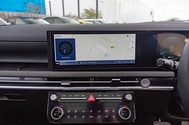 Hyundai TUCSON 1.6T Hybrid Ultimate 5dr Auto Atlas White