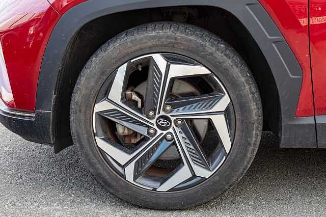 Hyundai TUCSON 1.6 TGDi Hybrid 230 Ultimate 5dr 2WD Auto Sunset Red