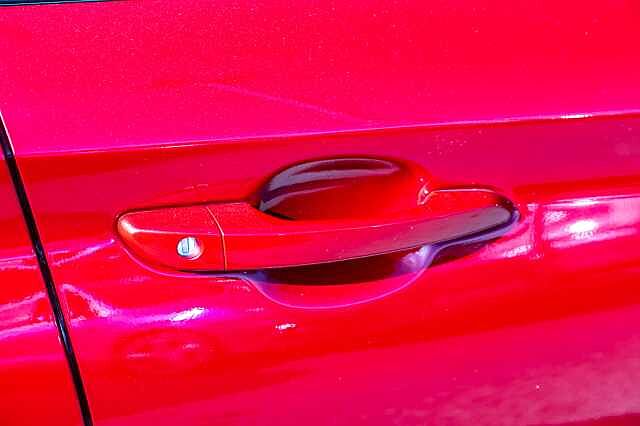 Hyundai KONA 1.6 GDi Hybrid SE Connect 5dr DCT Red