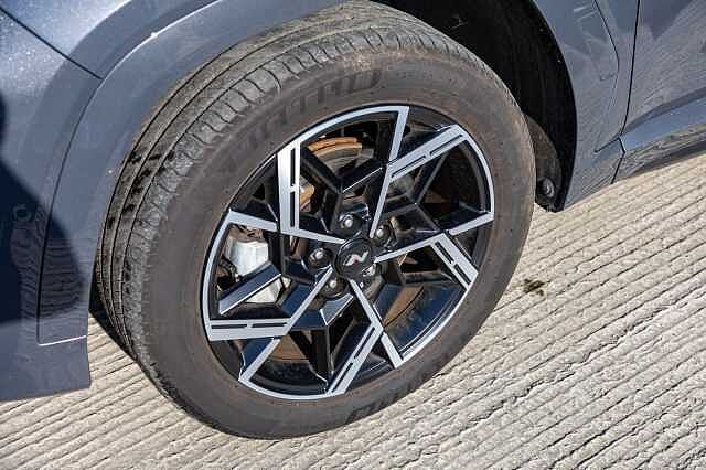 Hyundai TUCSON 1.6T Hybrid N Line S 5dr Auto Grey