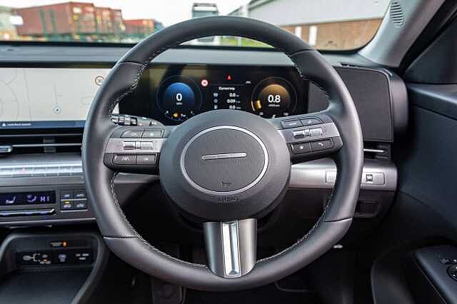 Hyundai KONA 1.6T 138 Advance 5dr Abyss Black