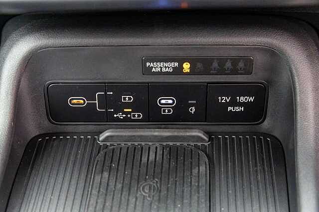 Hyundai KONA 1.0T 100 Ultimate 5dr Abyss Black